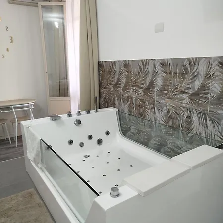 Jacuzzi San Giuliano Maison d'hôtes